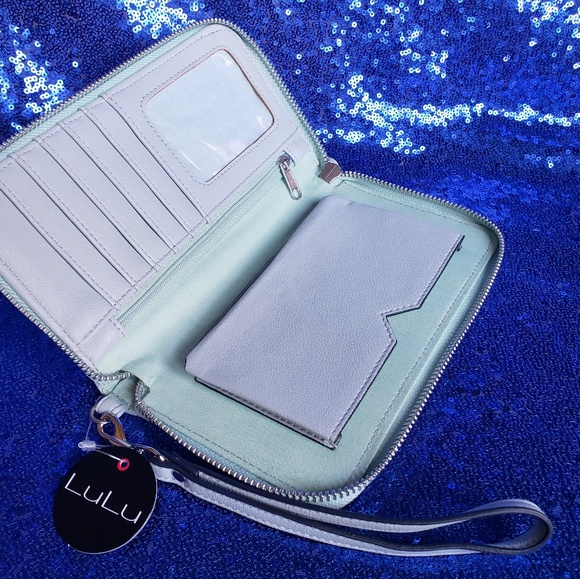 Wallet - Picture 4 of 4